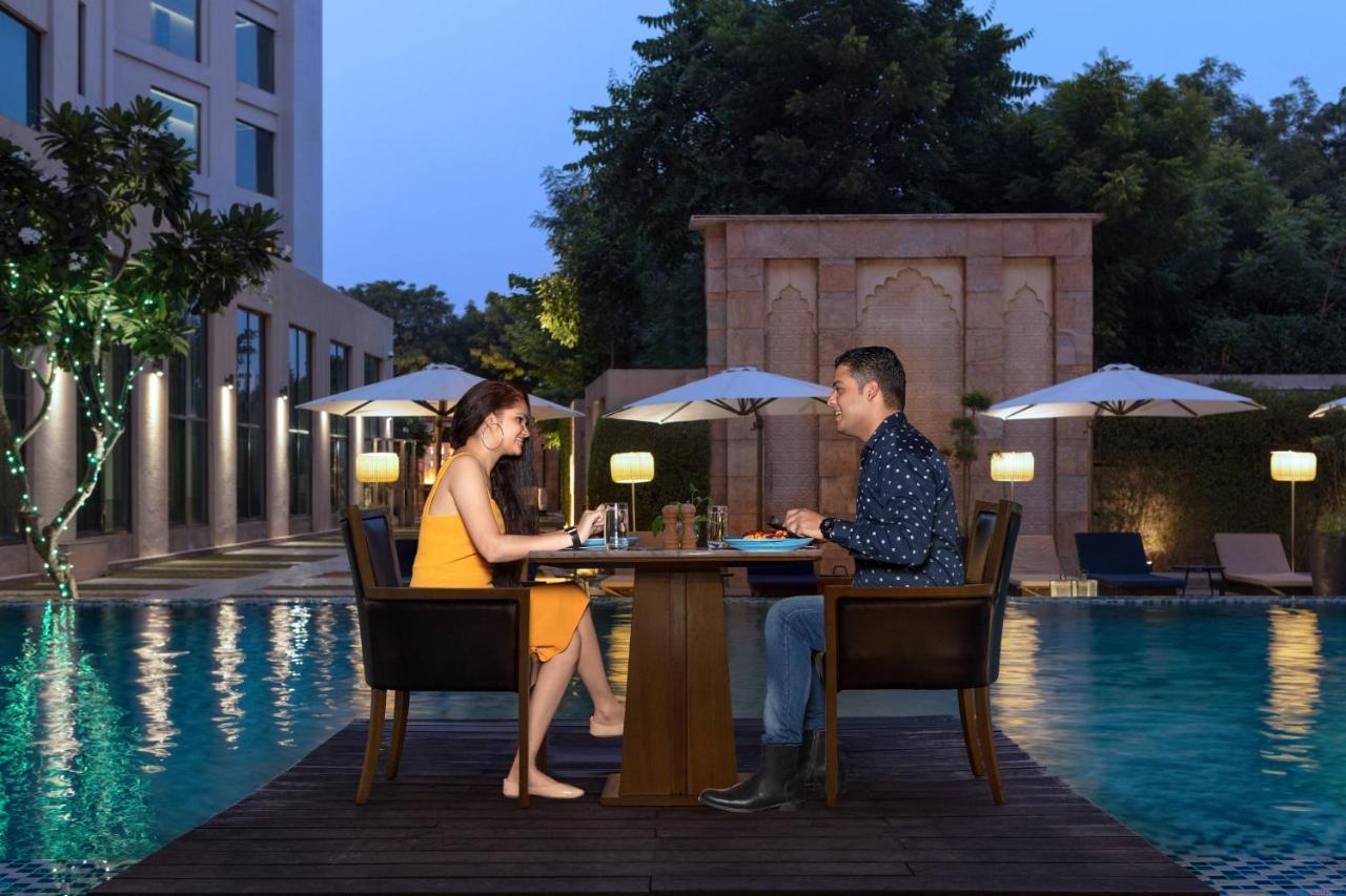 Hotel Courtyard By Marriott Agra Agra  Zewnętrze zdjęcie